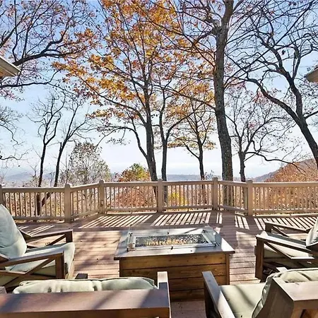 Villa Serenity - Stunning Views And Luxurious Comfort